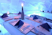 Das Eisrestaurant erwartet Sie