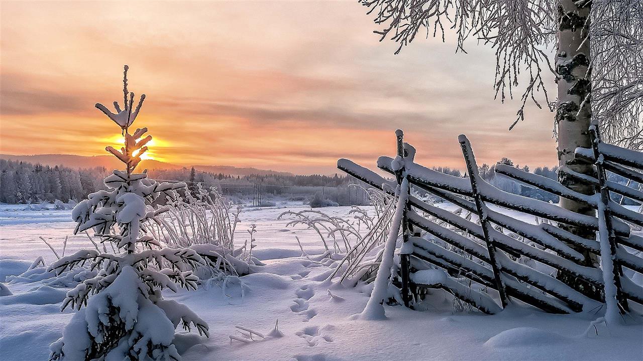 Spuren im Schnee, Frühling in Karelien