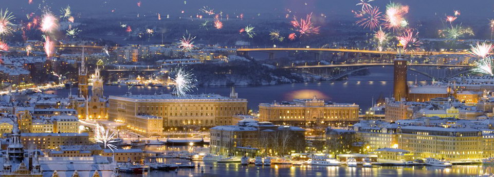 Silvester unter dem Polarlicht, mit Hunde- und Motorschlitten - nordic-holidays
