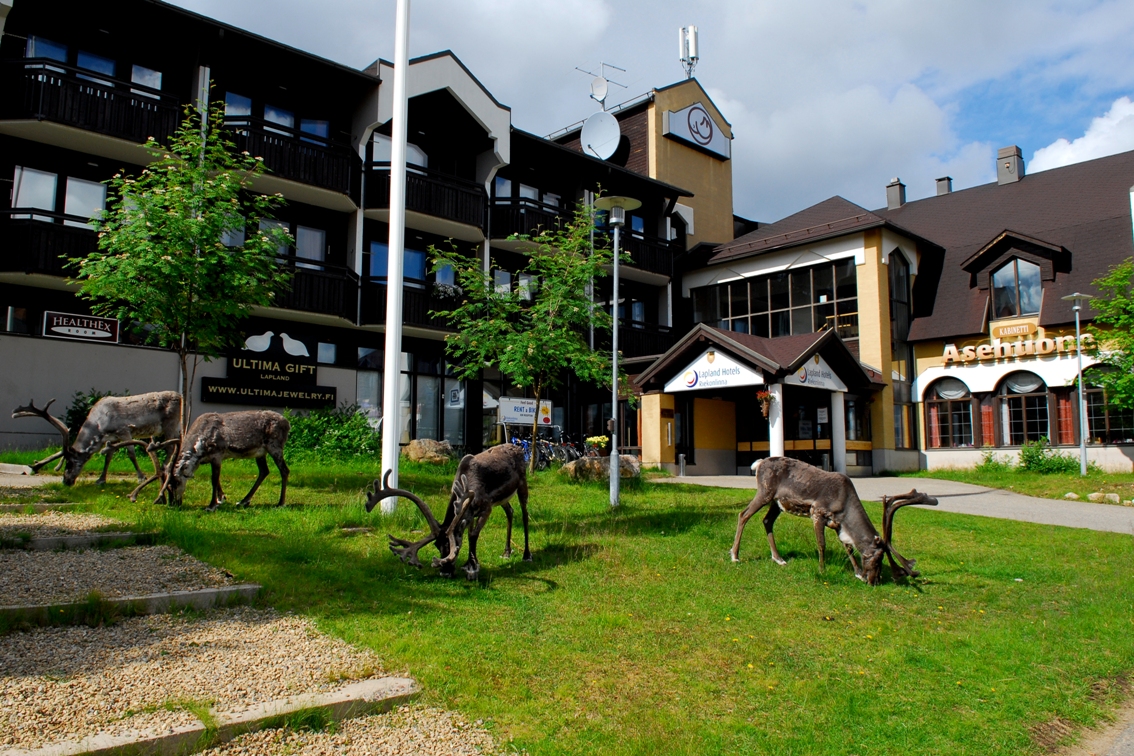 Außenansicht Hotel Riekonlinna