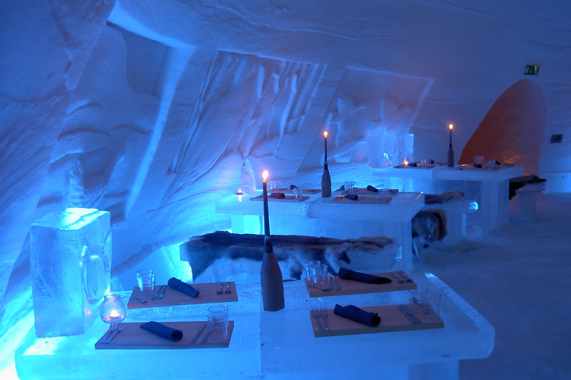 Das Eisrestaurant im Snow Village Hotel