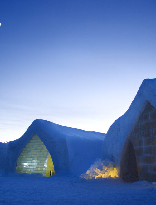 Eishotel und Glasiglus am Polarkreis