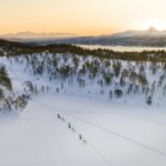 Eine Hundeschlittenfahrt in der Nähe des Malangen Resorts © Malangen Resort