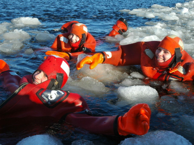 Baden im Eis © Kemi Tourism, Sampo