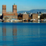 Blick auf das Rathaus in Oslo © Nancy Bundt