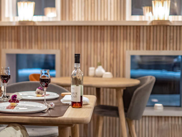 Restaurant ©Sam Hedman, Arctic Bath