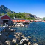 Fischerhütten auf den Lofoten © Sónia Arrepia/VisitNorway.com