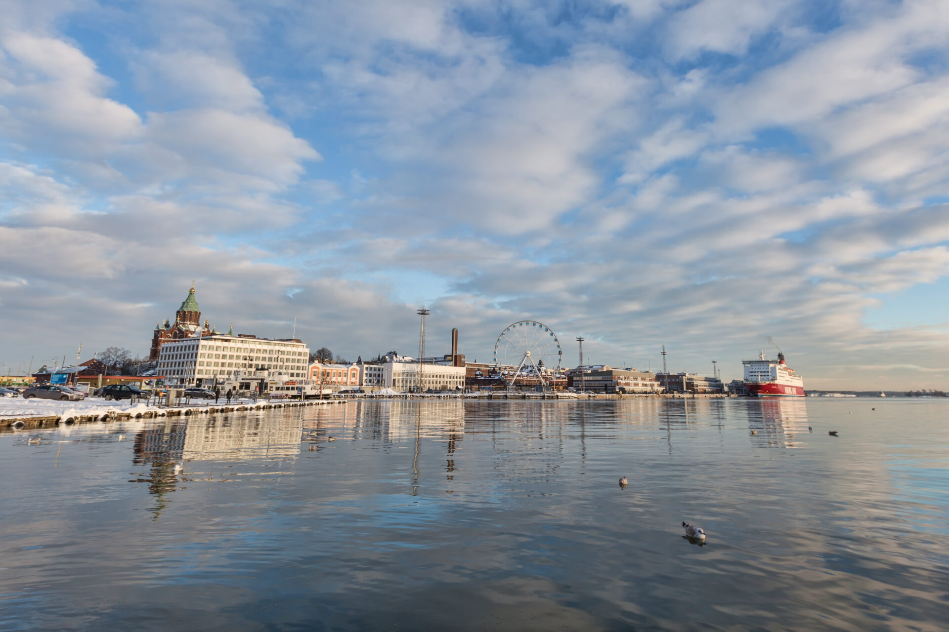 Sicht auf den Hafen von Helsinki © Visit Finland