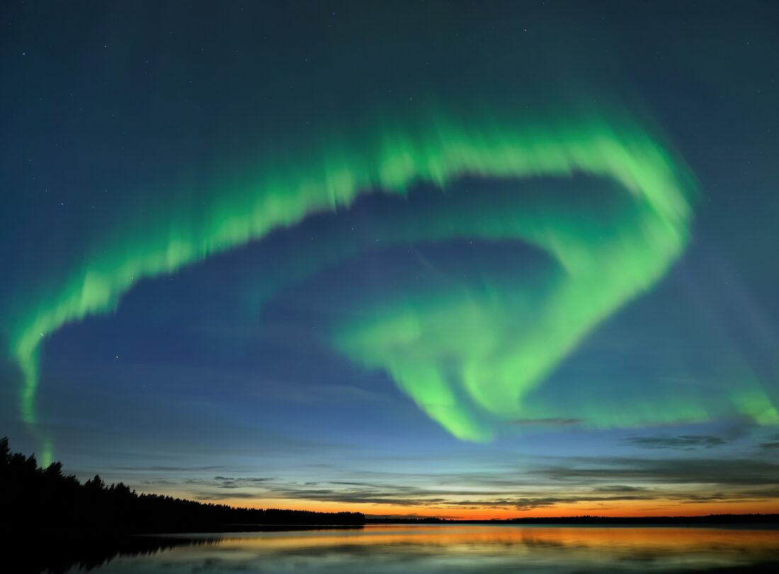 Goldener Herbst und doppelte Nordlichter