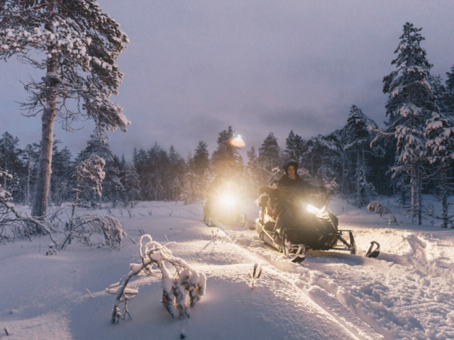 Schneemobiltour © Granö Beckasin