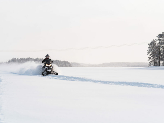 Motorschlittenfahrt © Wild Nordic