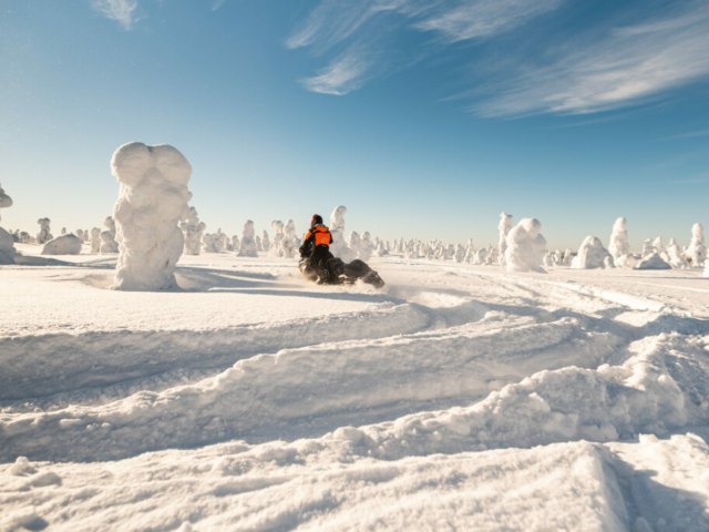 Motorschlittenfahrt © Wild Nordic