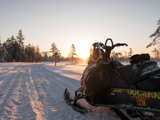 Motorschlittenfahrt © Wild Nordic