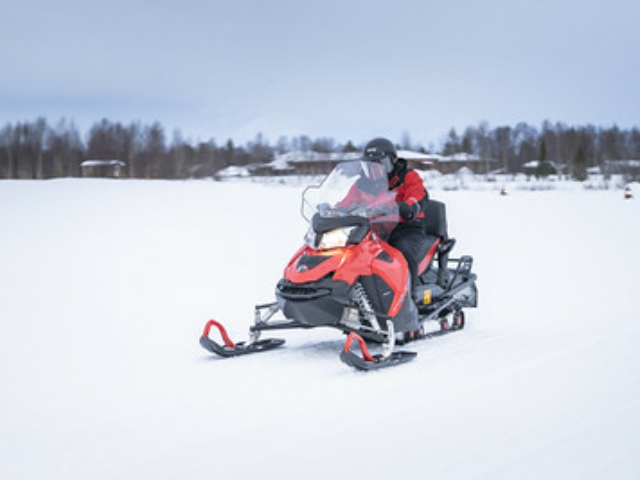 Schneemobiltour © Hotel Ivalo