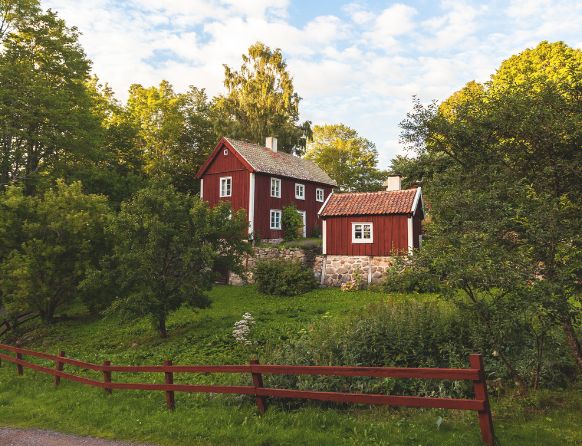 Rote Ferienhäuser in Småland © Christoffer Collin/imagebank.sweden.se