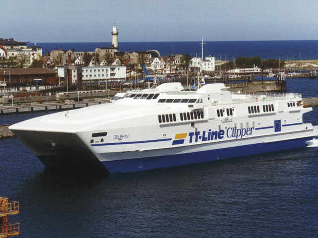 Katamaran DELPHIN © TT Line