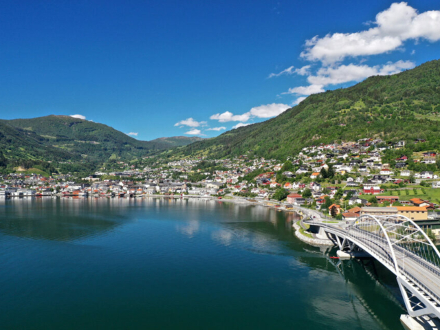 Sogndal © Øyvind Heen - fjords.com