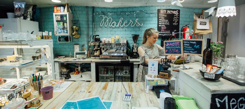 Café in Helsinki © Julia Kivelä/Visit Finland