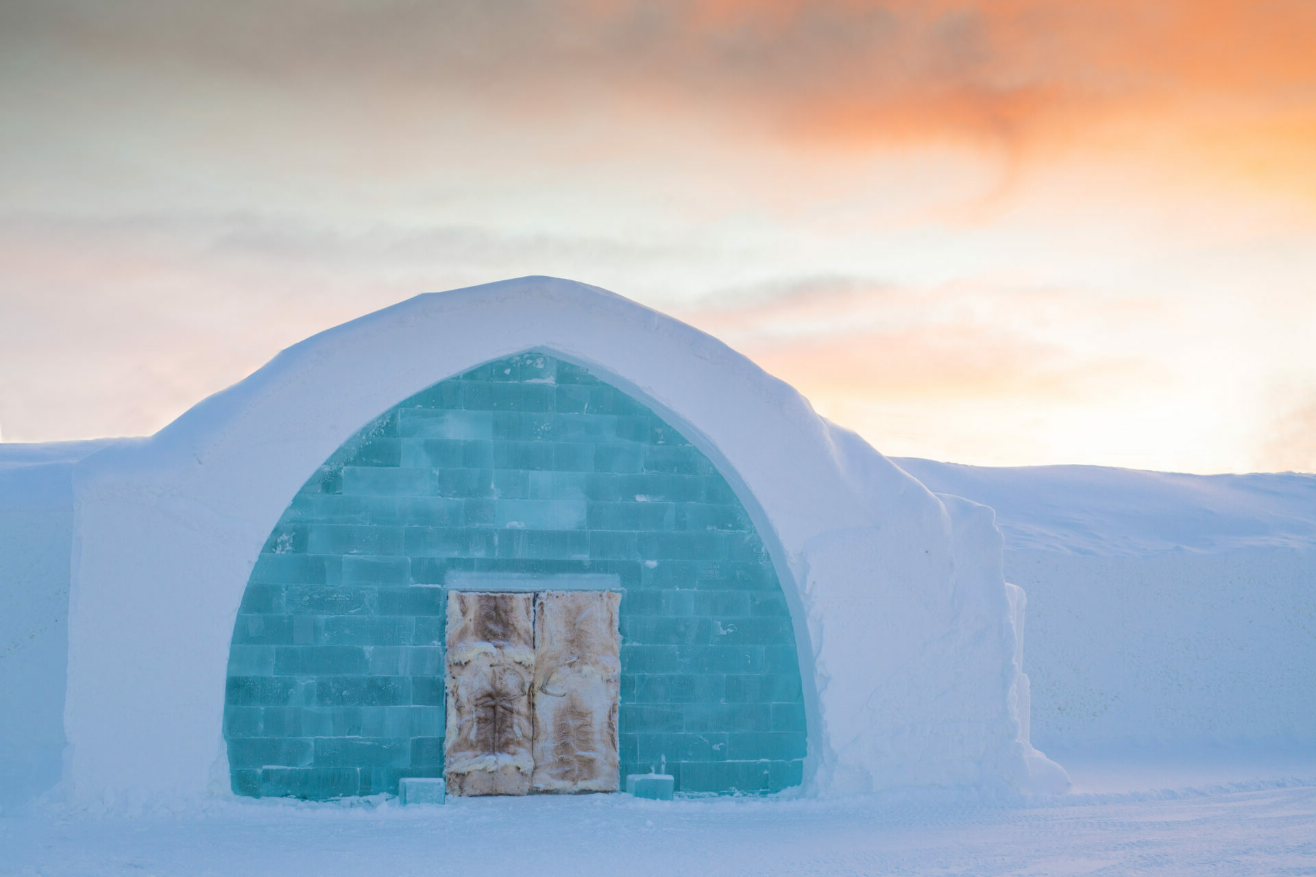 ICEHOTEL ©Asaf Kliger, ICEHOTEL www.icehotel.com
