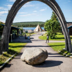 ICEHOTEL Gelände im Sommer ©Asaf Kliger, ICEHOTEL www.icehotel.com