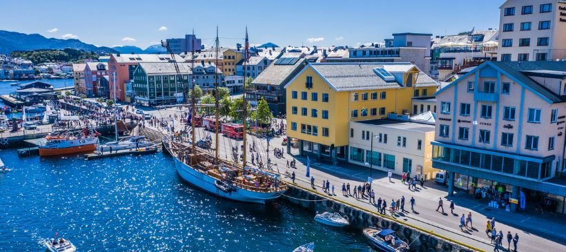 Hafen von Kristiansund © Per Kvalvik - Visitnorthwest.no